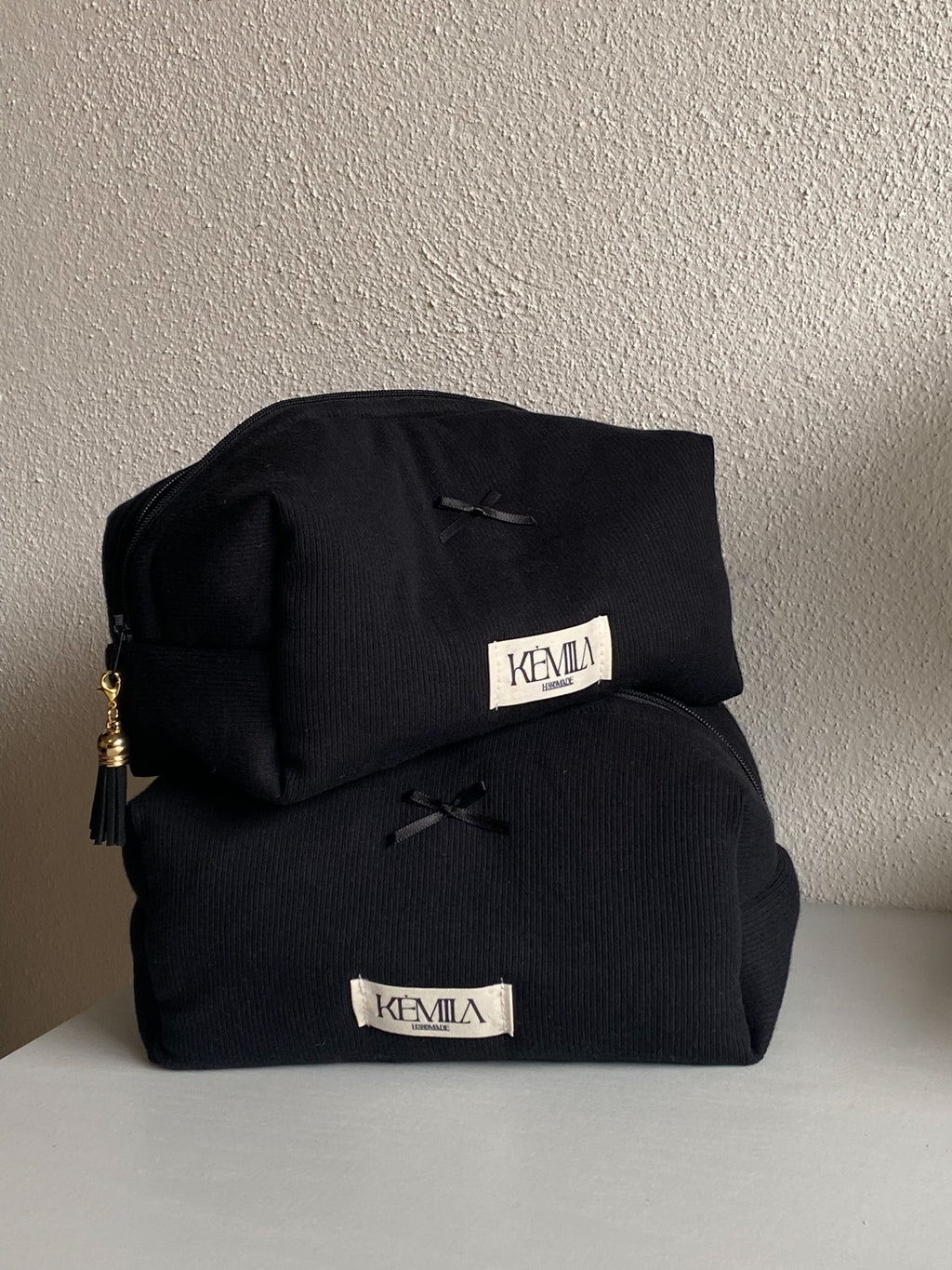 Beauty Bag Nera Piccola - Pochette Handmade Elegante